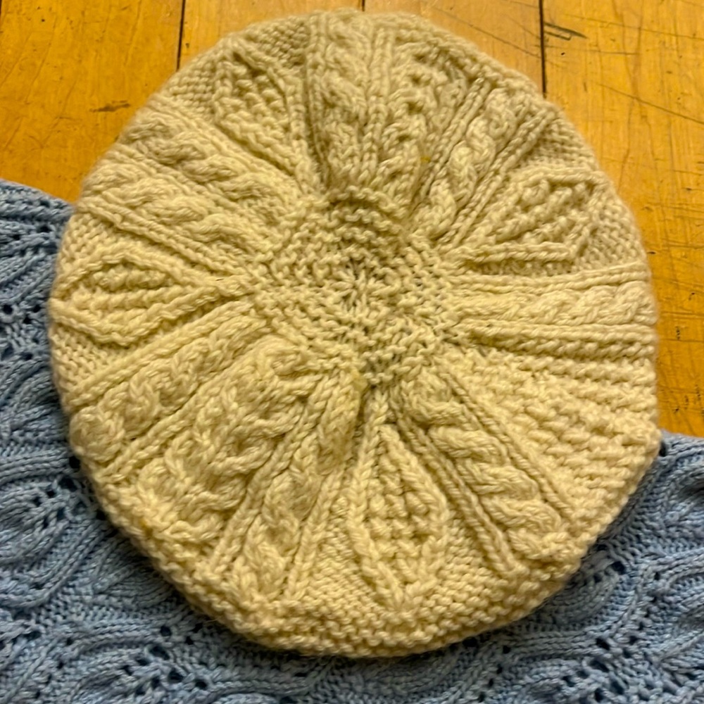 Vintage Hand Knit Beret Cap Ivory Fisherman Cable Knit Button Brim Hat 70s Style